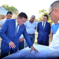Ерлан Айтаханов побывал в жилых массивах «Исфиджаб» и «Сайрам»