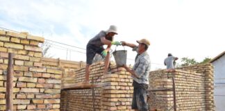 К 1 сентября в Туркестанской области двери распахнут 16 новых школ