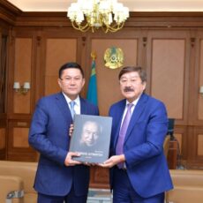 Ерлан Айтаханов встретился с Генеральным секретарем международной организации «ТЮРКСОЙ»