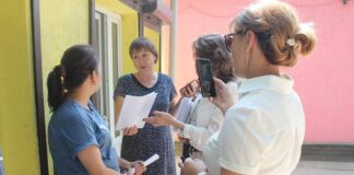 Нотариус из Кентау, владелец бассейна, хозяева КХ претендовали на получение АСП