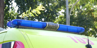 Трех шымкентцев наказали за то, что не уступили дорогу скорой помощи