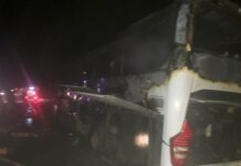 Междугородний автобус с 34 пассажирами загорелся на трассе в Туркестанской области