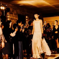 Айнур показ