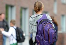 Пропавшую 16-летнюю школьницу нашли в Шымкенте девушка ушла из дома