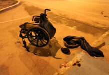 Инвалид-колясочник попытался покончить с жизнью, но убил свою подругу из-за ревности в Шымкенте инвалид -колясочник