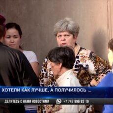 В Шымкенте жильцы многоэтажки жалуются на некачественный ремонт, а подрядчики — на отсутствие денег из бюджета