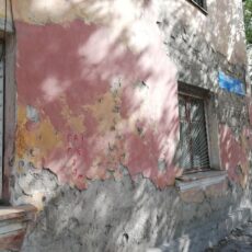 Жители Шымкента приглашают акима города прийти к ним в гости