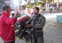 Общественник Руслан Жанпеисов обратился к жителям юга с просьбой помочь американцу