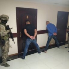 Дорогие автомашины угоняли два брата из Шымкента кража автомашин