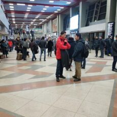Житель Шымкента не может уехать из Нур-Султана Железнодорожный вокзал