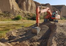 Реку Боралдай продолжают приближать к точке невозврата