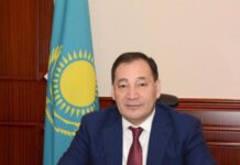 Глава Федерации профсоюзов призвал казахстанцев писать ему в Facebook Ералы Тугжанов