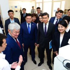 В Шымкенте находится заместитель премьер министра Бердибек Сапарбаев