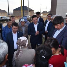 Ерлан Айтаханов: Нужно уделять внимание удаленным поселкам