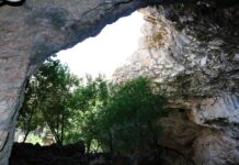 70 тысяч туристов ежегодно посещают пещеру Акмечеть