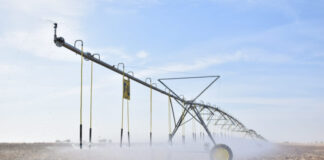 В пригороде Туркестана установлено 4 американские машины дождевого полива