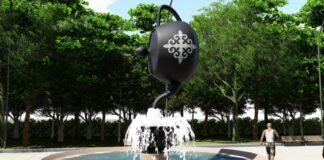 Опять плагиат? Пользователи сети обнаружили двойников туркестанского фонтана-чайника