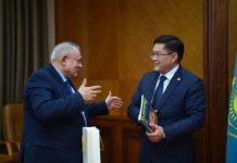 Аким Шымкента встретился с консулом Венгрии