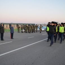В Туркестанской области прошел строевой смотр полицейских
