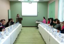 В южном Казахстане больше 1,5 тысячи человек не имеют гражданства ОО "Сана Сезiм"