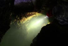 Уникальная сталактитовая пещера возле с. Рыскулова превращается в руины