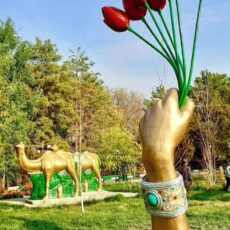 Инсталляция «Тюльпан – наследие Юга» установлена в Шымкентском дендропарке инсталляция в Дендропарке