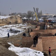 На городище Шымкент развернулось масштабное строительство