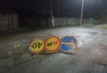 Жители Туркестанской области недовольны качеством ремонта дороги ямы на дороге