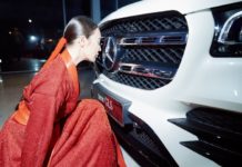 Red is the new black. Мода в цветах Альфа-Банка Айнур Турисбек