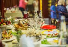Как не омрачить Новый год пищевым отравлением новогодний стол