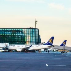 Авиакомпании снизили среднюю стоимость авиабилетов по внутренним маршрутам