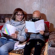 10-летней Карине с опухолью головного мозга нужна помощь