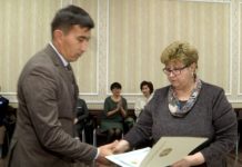 Наградили  активных членов участковых избирательных комиссий