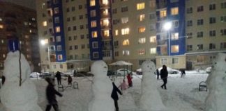 Ну наконец-то! В Шымкенте случилось нашествие снеговиков