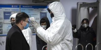 Число заразившихся коронавирусом в Китае превысило 5,9 тыс.