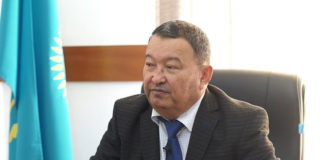 Обвинение предъявлено экс-главному врачу детской больницы Туркестанской области Ануарбек Маймаков