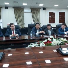 Молодые депутаты предложили запретить брать кредиты молодым людям до 21 года