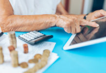 В Интернете распространяется информация об изменении пенсионных выплат