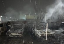8 автомашин сгорели на штрафстоянке в Туркестанской области (видео)