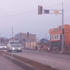 В Сайрамском районе на опасном пешеходном переходе установили светофор