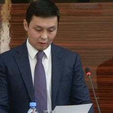 Асхат Жумагали устроил чиновникам Шымкента разнос