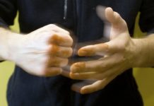 За убийство мужчины у кафе, задержаны двое шымкентцев драка, кулаки