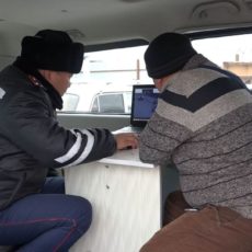 В Толебийском районе мастер взял за ремонт машины автозапчастью