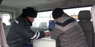 В Толебийском районе мастер взял за ремонт машины автозапчастью