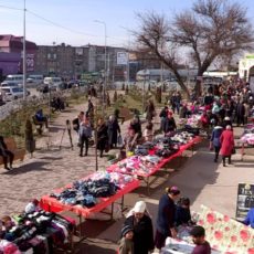 Верхний рынок. Стихийная торговля