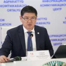 В Шымкенте социально уязвимым семьям раздадут маски