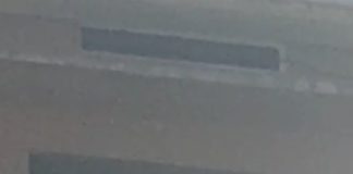 Полицейские Туркестана спасли женщину, которая пыталась спрыгнуть с 5 этажа