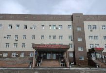 Детские врачи бесплатно диагностируют маленьких пациентов в Шымкенте