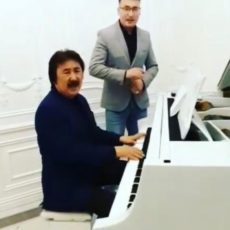 Коронавирус как муза: Марат Омаров присоединился к мировому челленджу