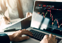 Куда сегодня выгодно вложить деньги?